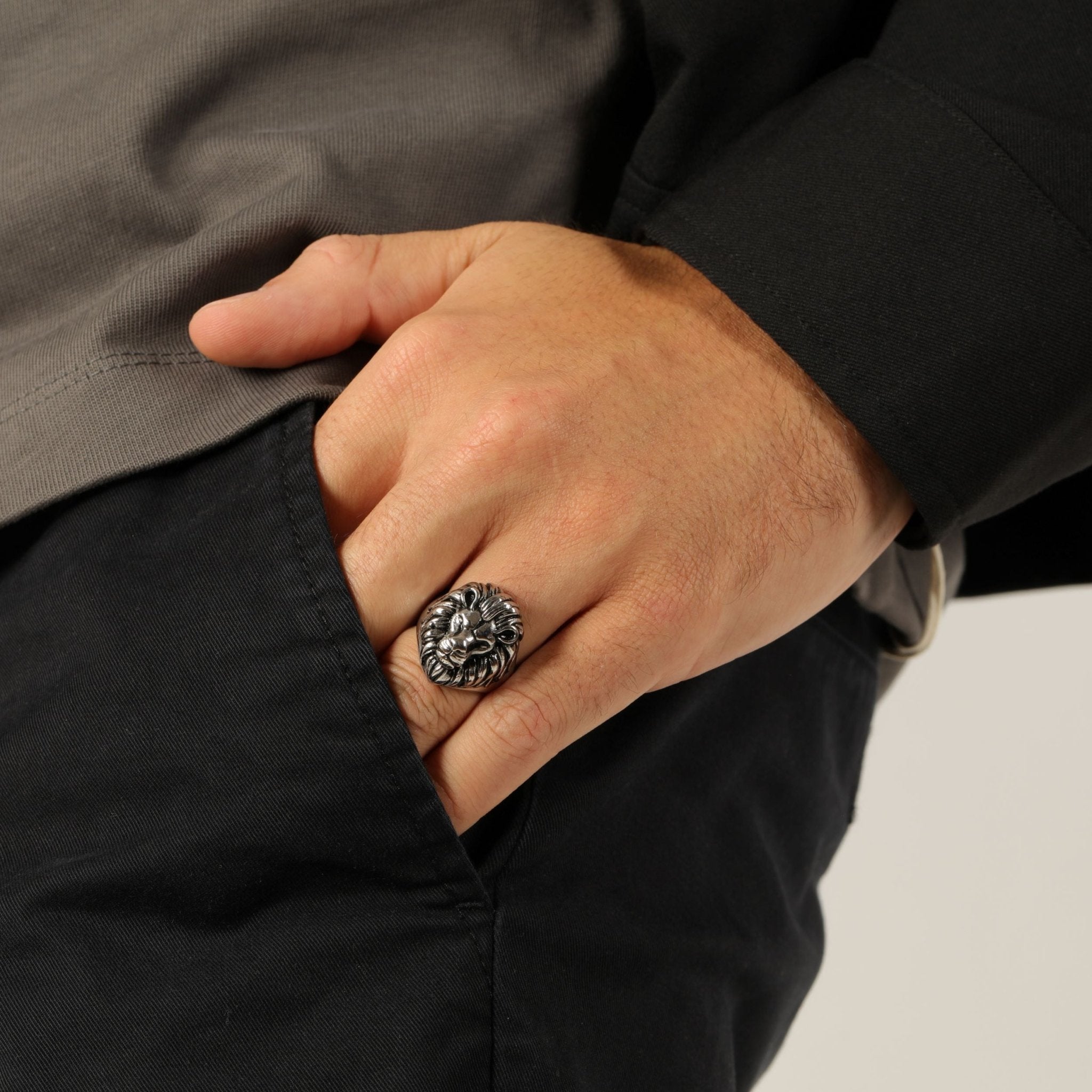 Lion's Head Ring